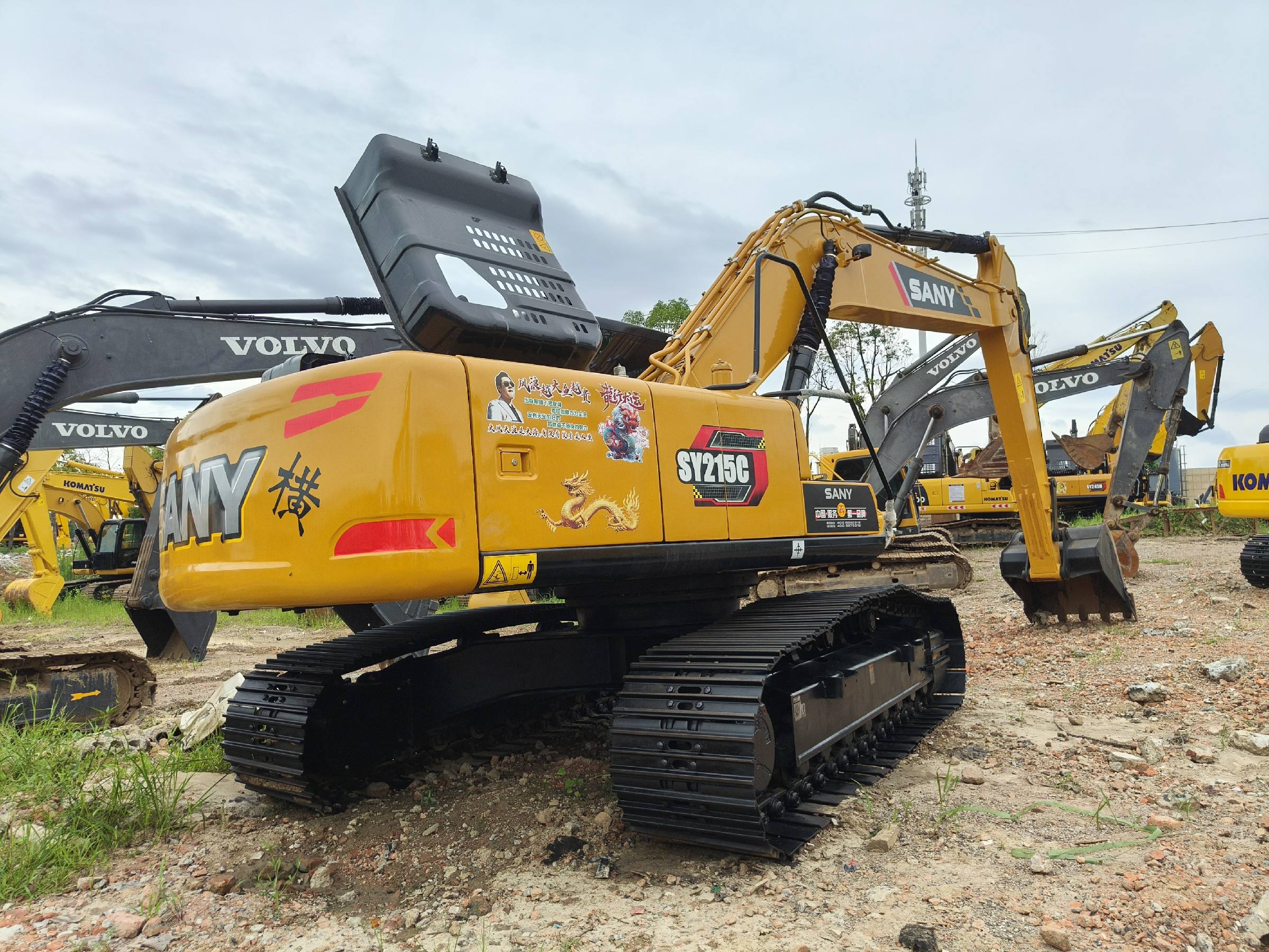 Sany SY215C Used Excavator Supplier Sany SY215C Used Excavator Supplier