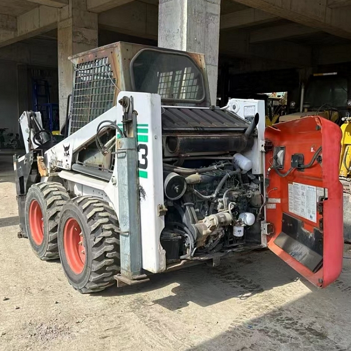Bobcat S753 used Skid steer loader Bobcat S753 used Skid steer loader