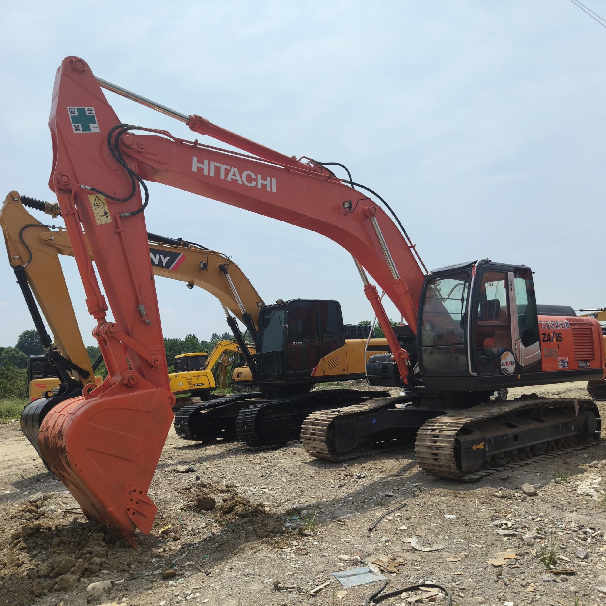 Hitachi ZAXIS 240 Used Excavator Supplier Hitachi ZAXIS 240 Used Excavator Supplier