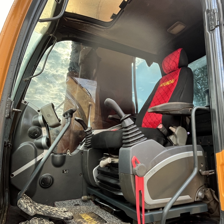 Hyundai 220LC-9s used excavator Hyundai 220LC-9s used excavator