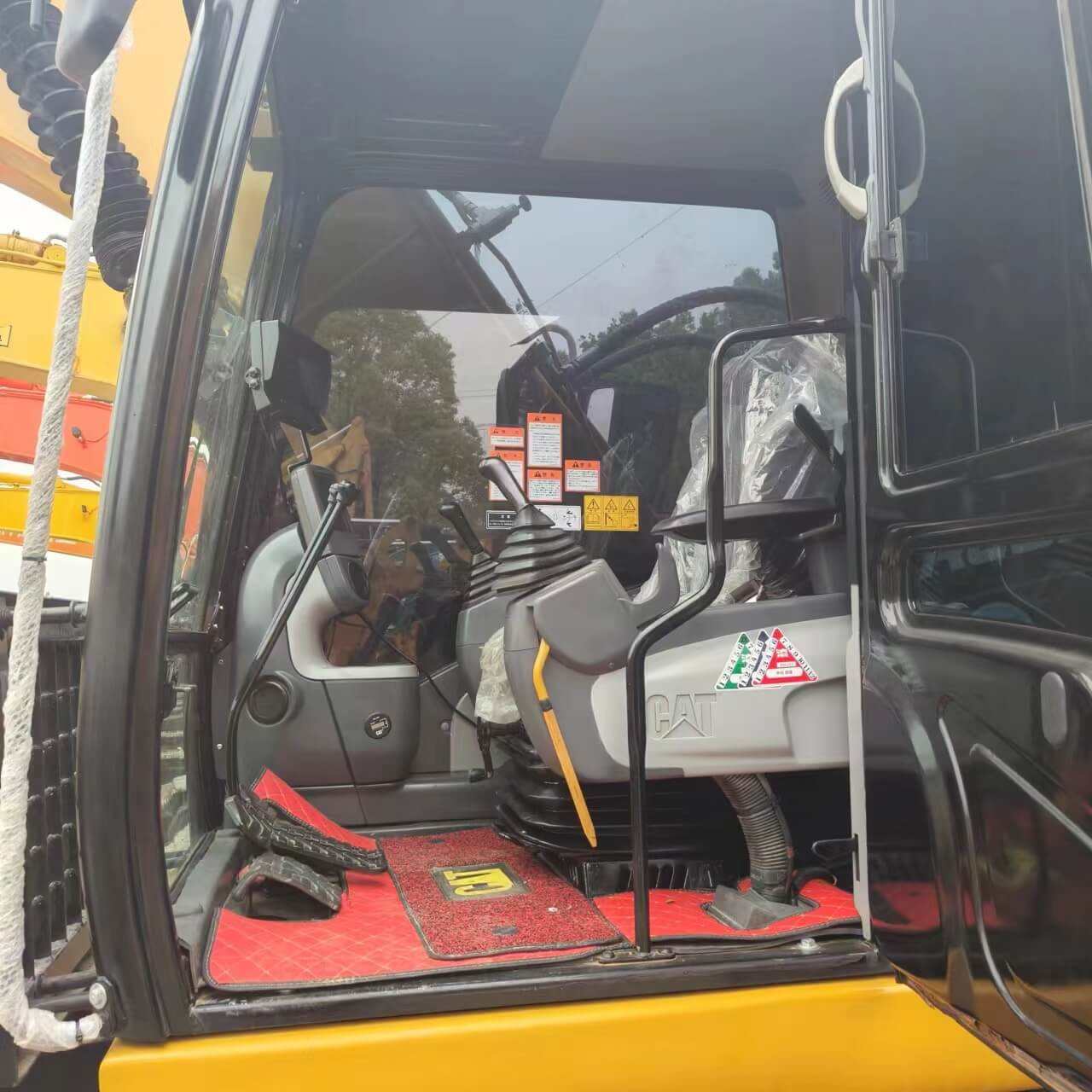 Caterpillar 320D Used Excavator Supplier Caterpillar 320D Used Excavator Supplier