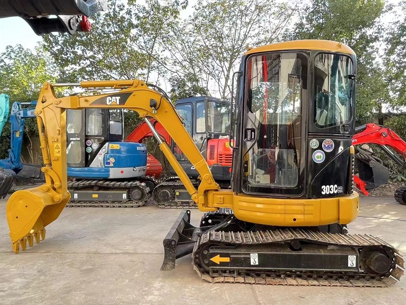 CAT 303C mini used excavator CAT 303C mini used excavator