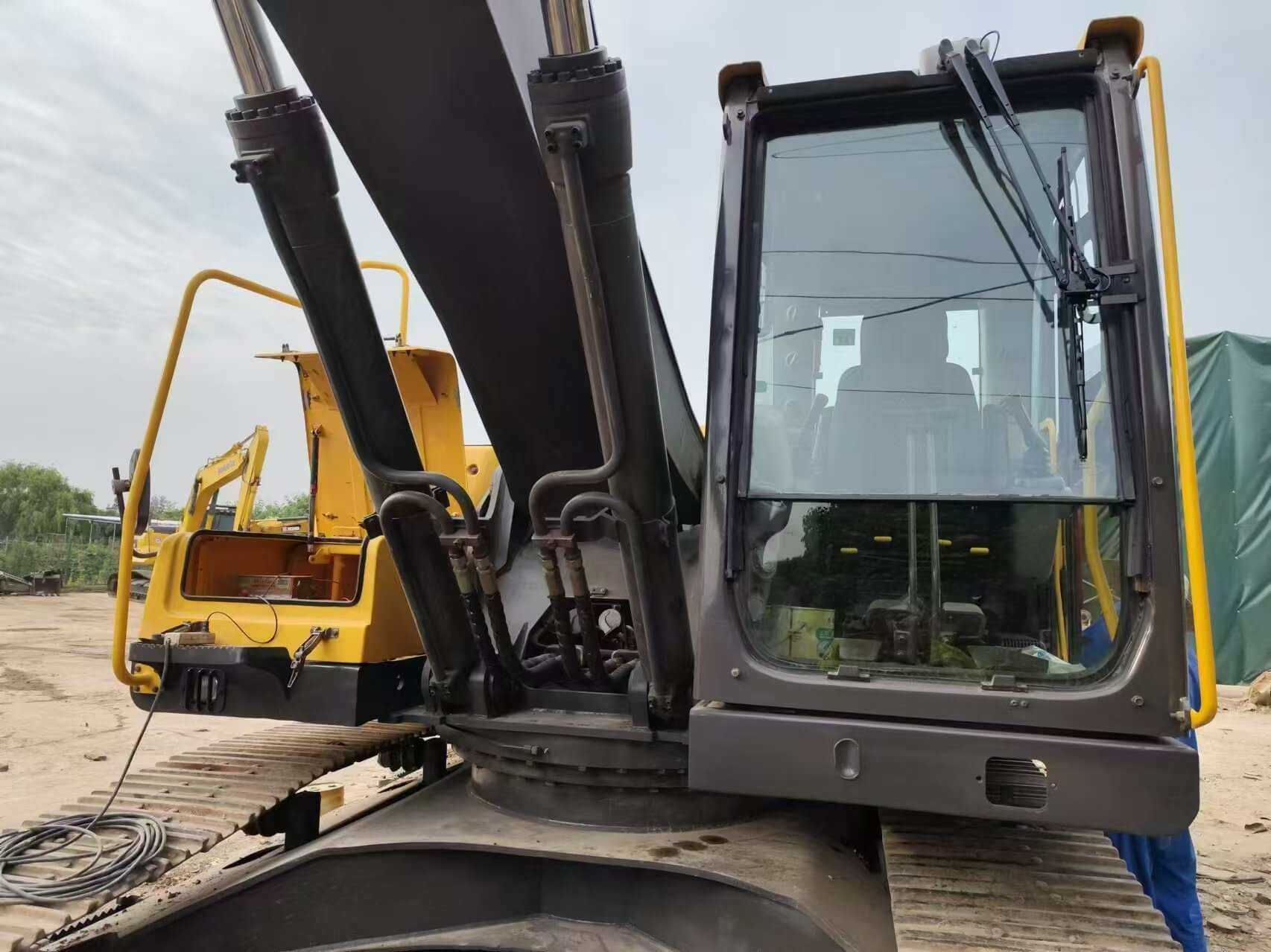 Volvo EC250D Used Excavator Supplier Volvo EC250D Used Excavator Supplier