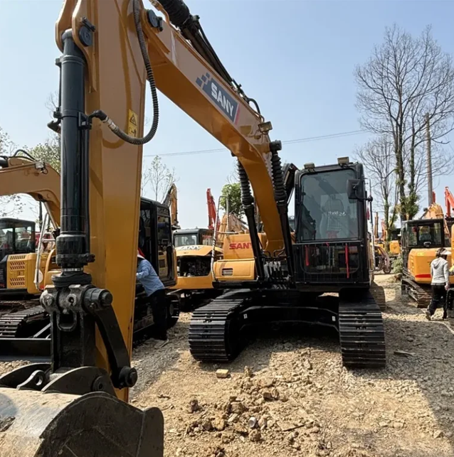 Sany SY135C Used Excavator Supplier Sany SY135C Used Excavator Supplier