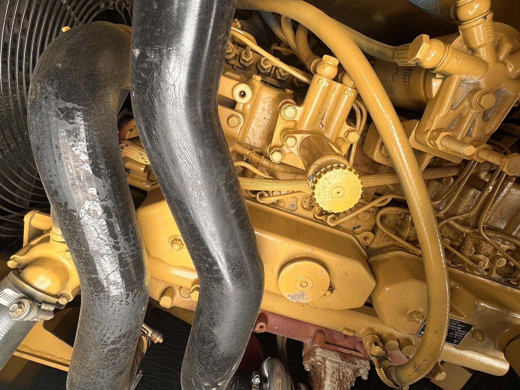 Caterpillar 323D-2L Used Excavator Supplier Caterpillar 323D-2L Used Excavator Supplier