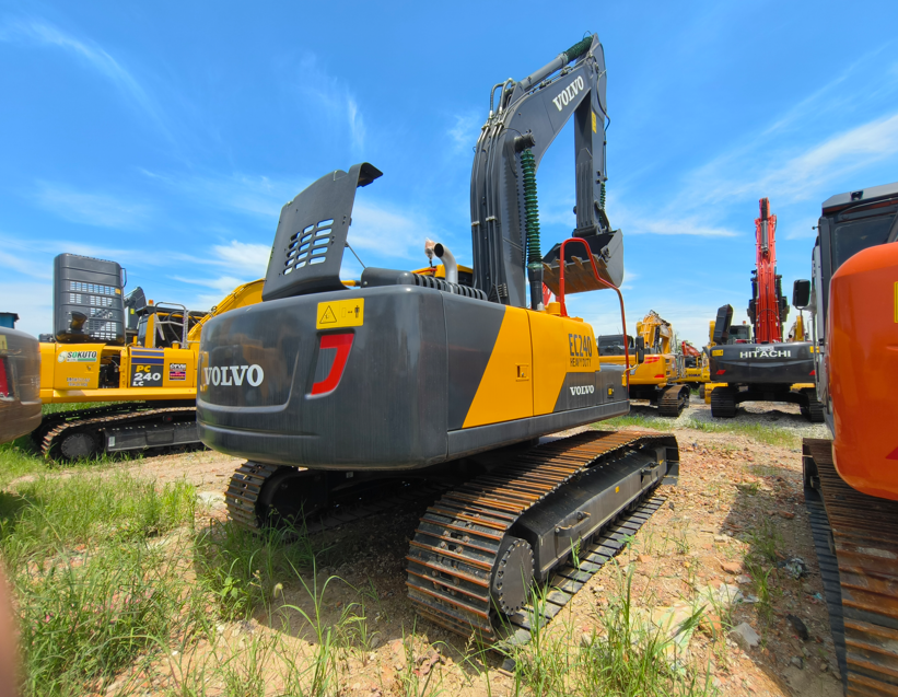 Volvo EC240 Used Excavator Supplier Volvo EC240 Used Excavator Supplier