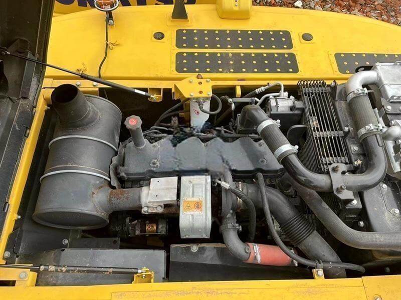 Komatsu PC220 Used Excavator Supplier Komatsu PC220 Used Excavator Supplier