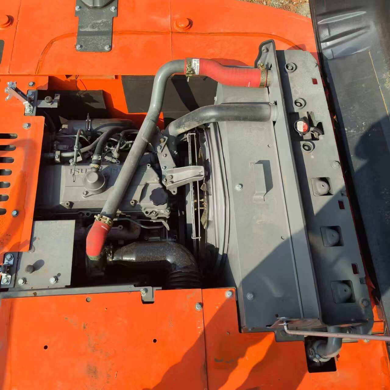 Hitachi ZAXIS 210LC Used Excavator Supplier Hitachi ZAXIS 210LC Used Excavator Supplier
