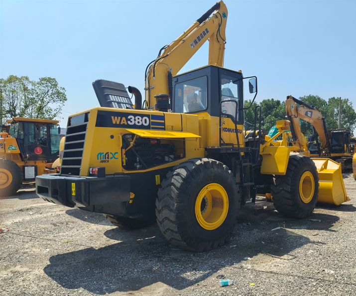 Komatsu WA380 Used Loader Supplier Komatsu WA380 Used Loader Supplier
