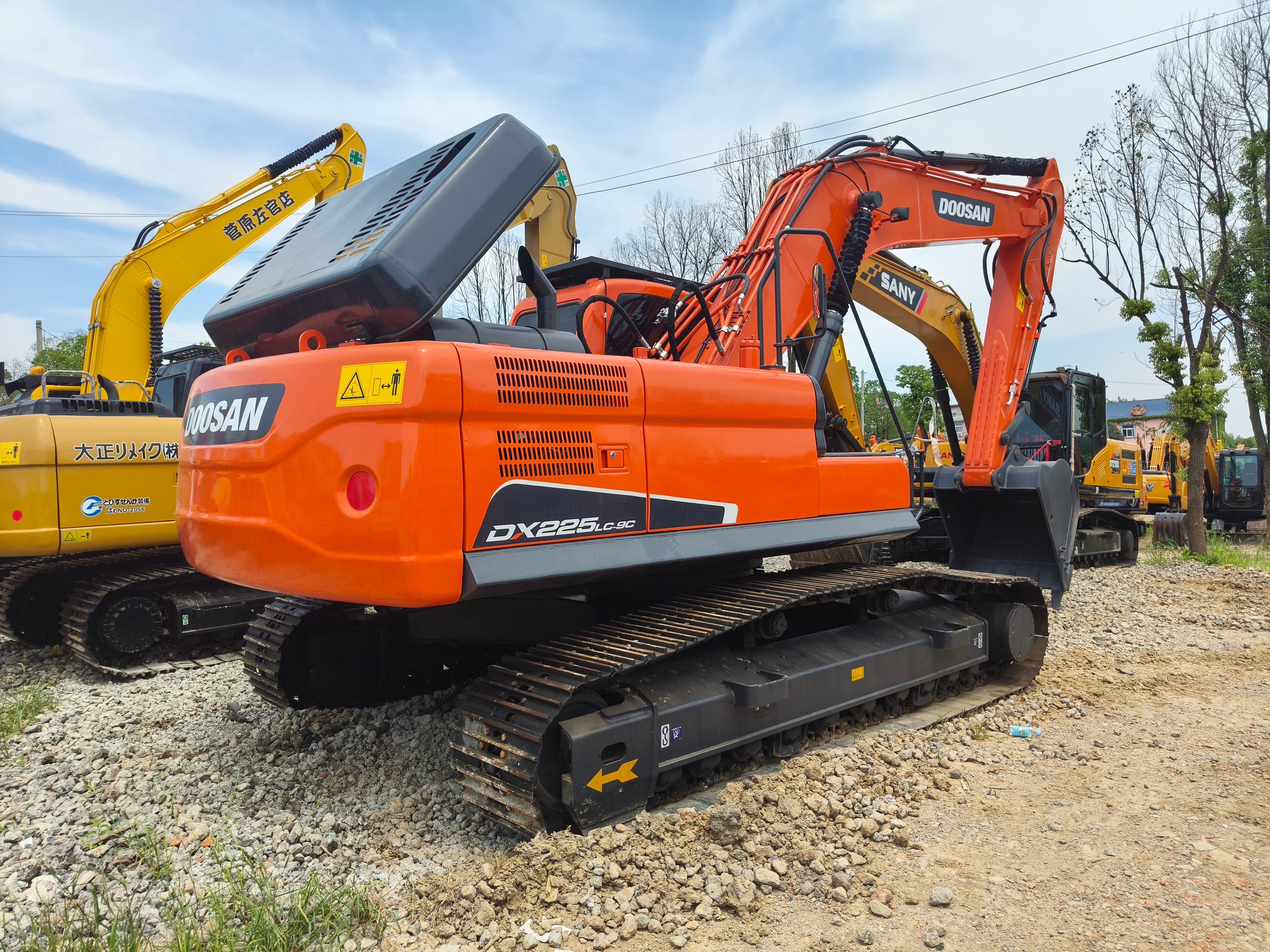 Doosan DX225LC-9C Used Excavator Supplier Doosan DX225LC-9C Used Excavator Supplier