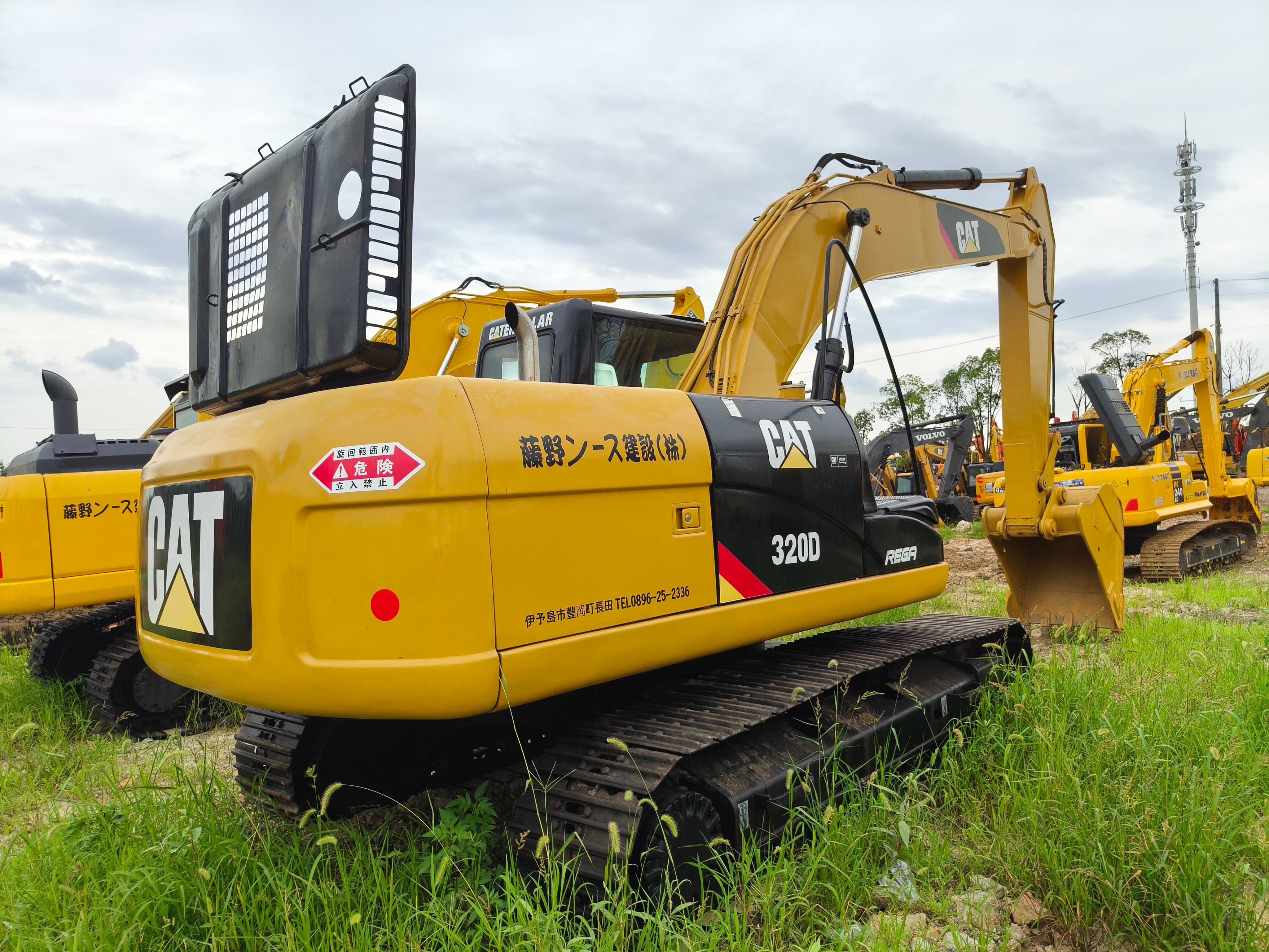Caterpillar 320D Used Excavator Supplier Caterpillar 320D Used Excavator Supplier