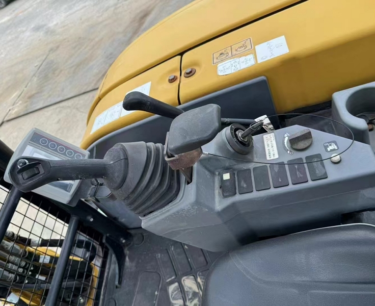 Used Cat 304E2 Excavator Used Cat 304E2 Excavator