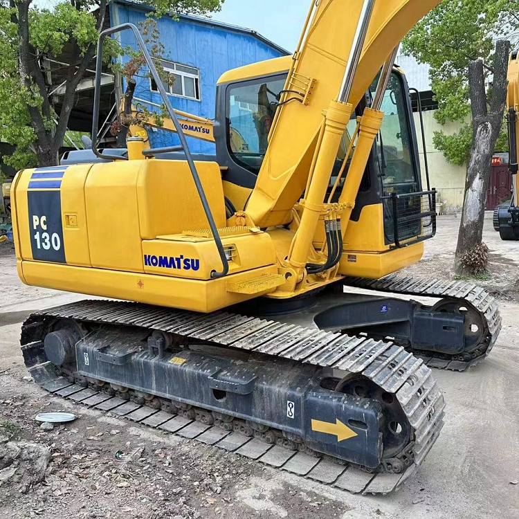 Komatsu PC130-7 used excavator Komatsu PC130-7 used excavator