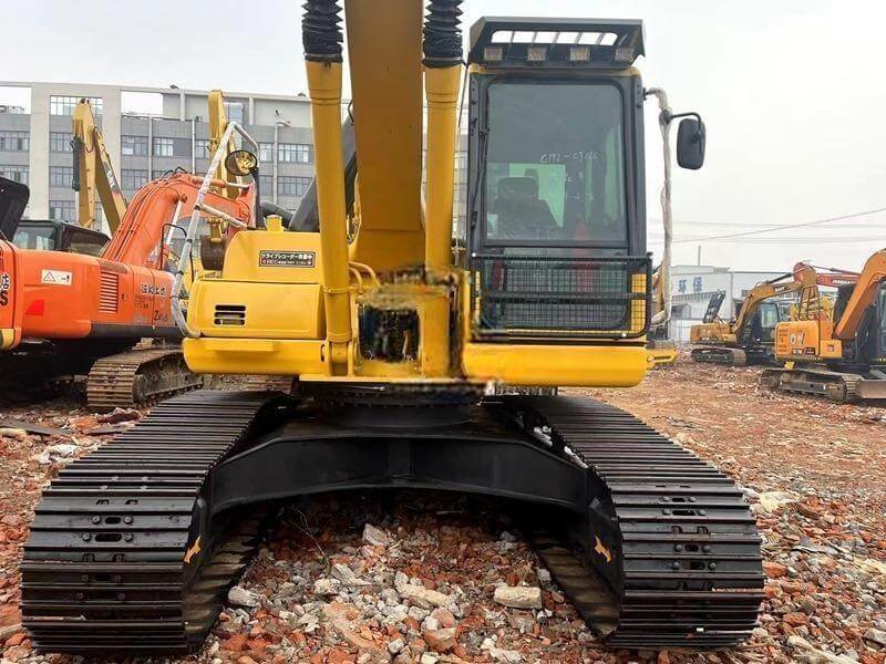 Komatsu PC220 Used Excavator Supplier Komatsu PC220 Used Excavator Supplier