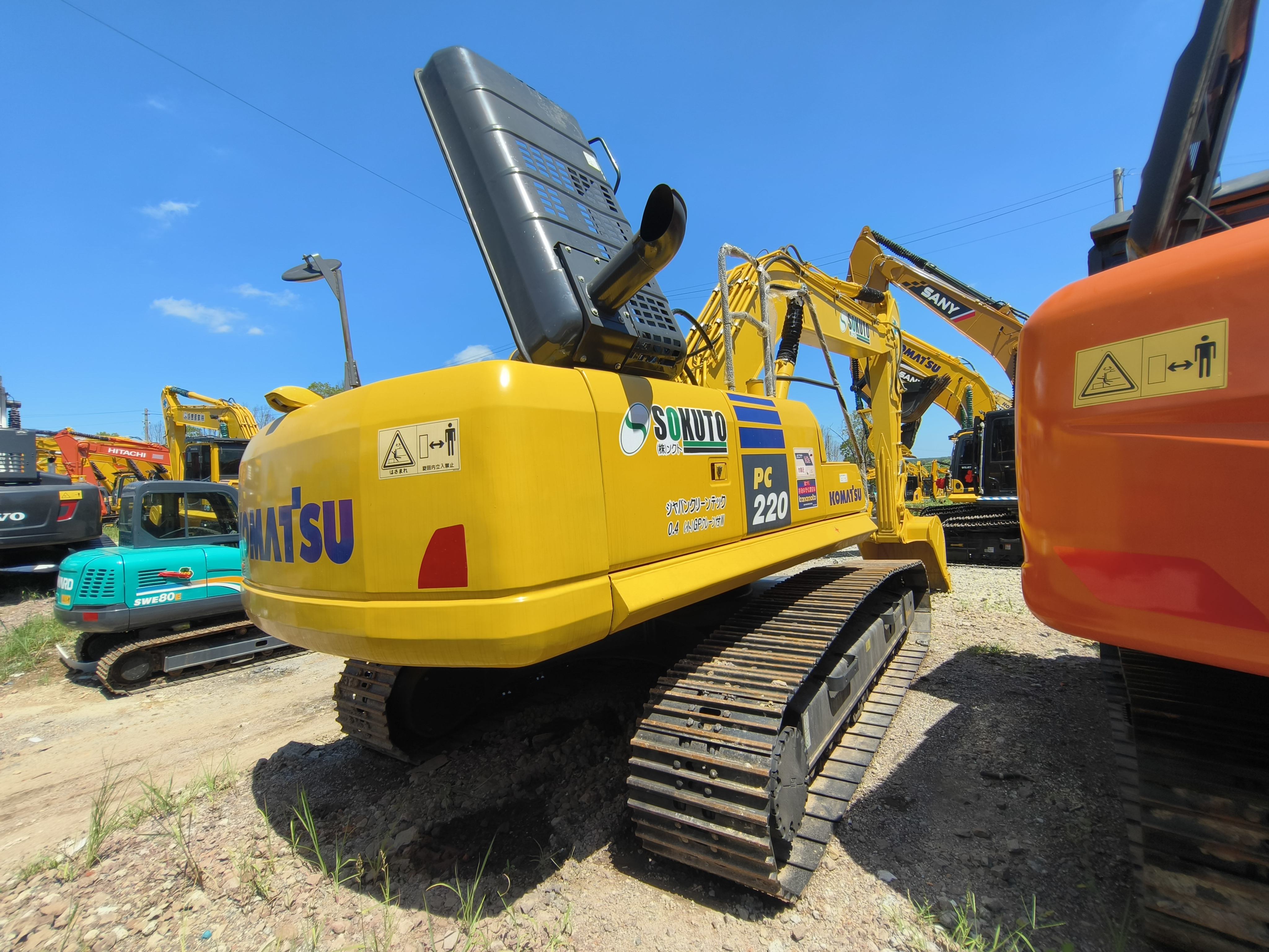 Komatsu PC220 Used Excavator Supplier Komatsu PC220 Used Excavator Supplier