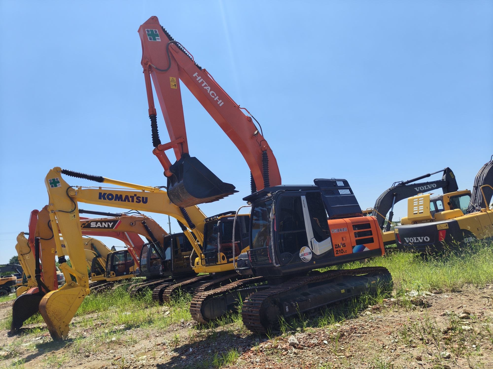 Hitachi ZAXIS 210LC Used Excavator Supplier Hitachi ZAXIS 210LC Used Excavator Supplier