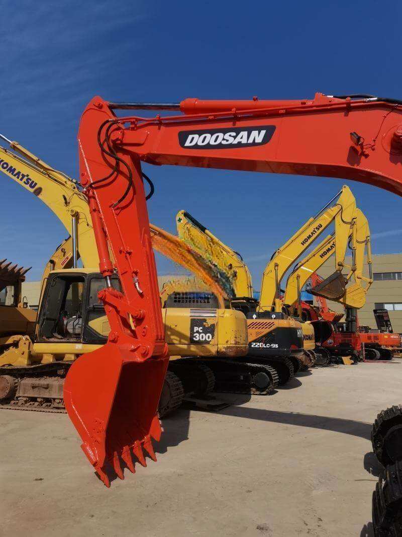 Doosan DX225LC-9C Used Excavator Supplier Doosan DX225LC-9C Used Excavator Supplier