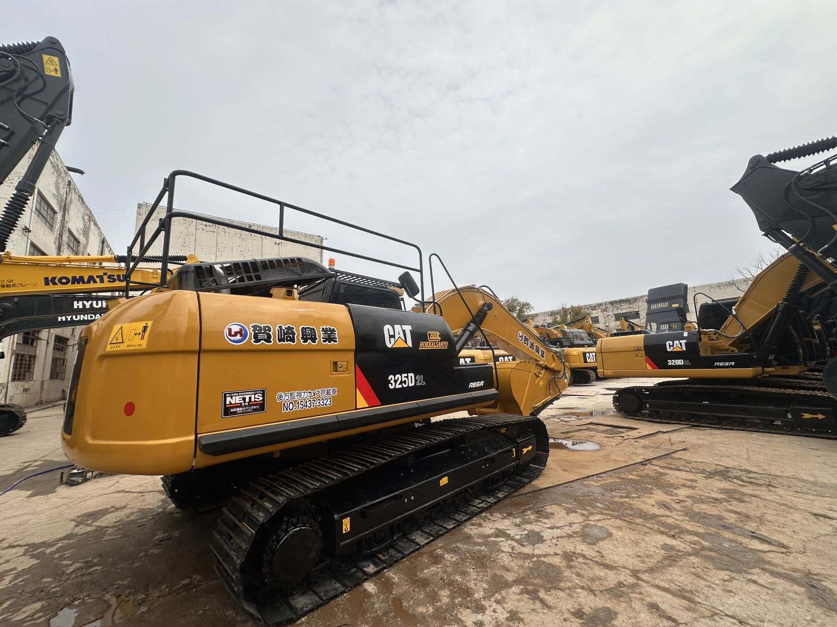 Caterpillar 325D-2L Used Excavator Supplier Caterpillar 325D-2L Used Excavator Supplier
