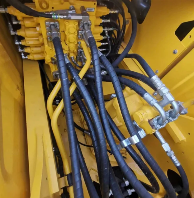 Komatsu PC270 Used Excavator Supplier Komatsu PC270 Used Excavator Supplier