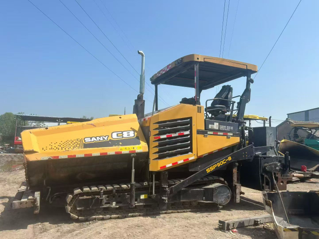 Used SANY SAP90C-8 Asphalt Paver SANY 9.2m Road Paver SAP90C-8
