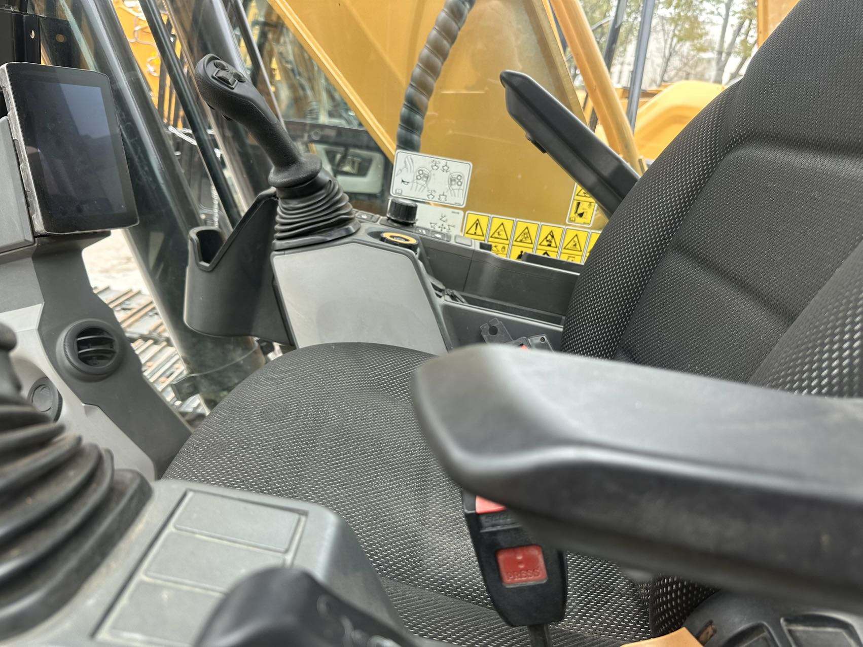 Caterpillar 323 Used Excavator Supplier