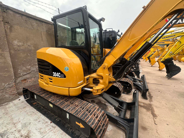 Caterpillar 304C-CR Used Excavator Supplier