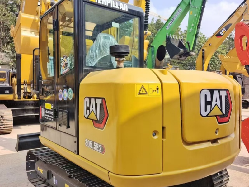 Caterpillar used hydraulic excavator (2)