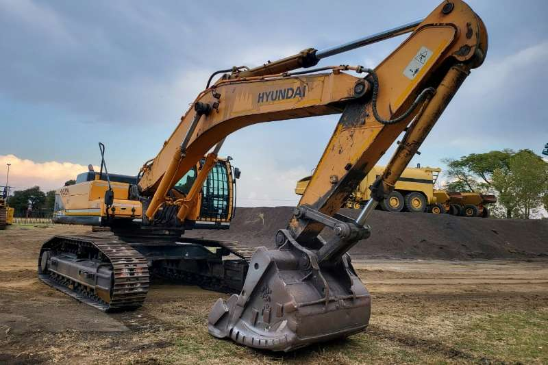 Selection Suggestions For Small And Large Second-hand Excavators