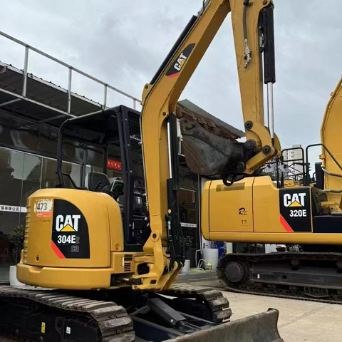 Used Cat 304E2 4 Ton High Cost Performance Compact Hydraulic Mini Excavator Japan Origin