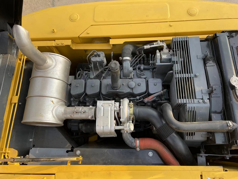 Komatsu PC200-7 used crawler excavator
