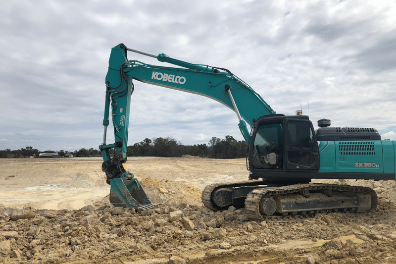 Can Used Excavators Be Used with Hammers?