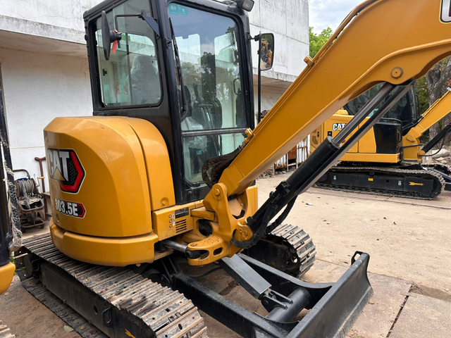 Caterpillar 303.5E 3.4T Used Excavator Efficient And Compact Construction Machinery Second Hand Excavator for Sale