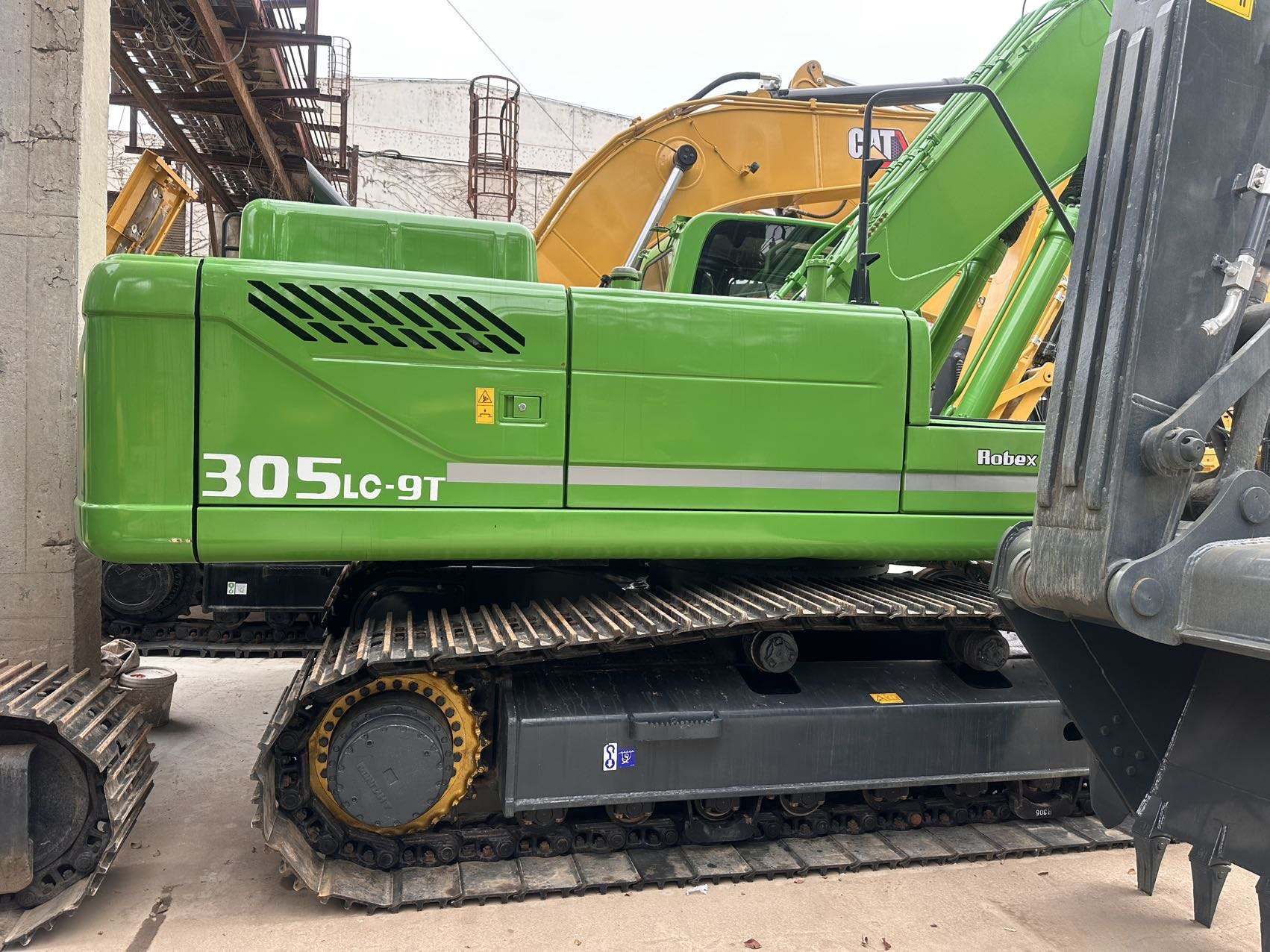 Hyundai 305LC-9T Used Excavator Supplier