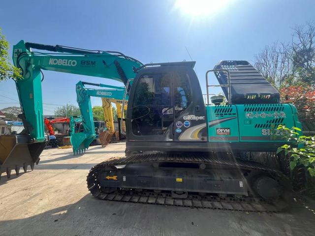 Used Kobelco SK200 Excavator, 20 Tonnes, Second-hand Machinery Supplier