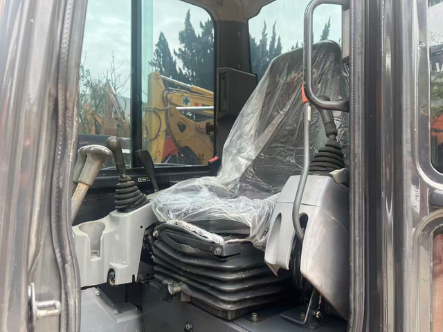 Used Kubota 163 Mini Excavator 5.6-ton Operating Weight Supplier