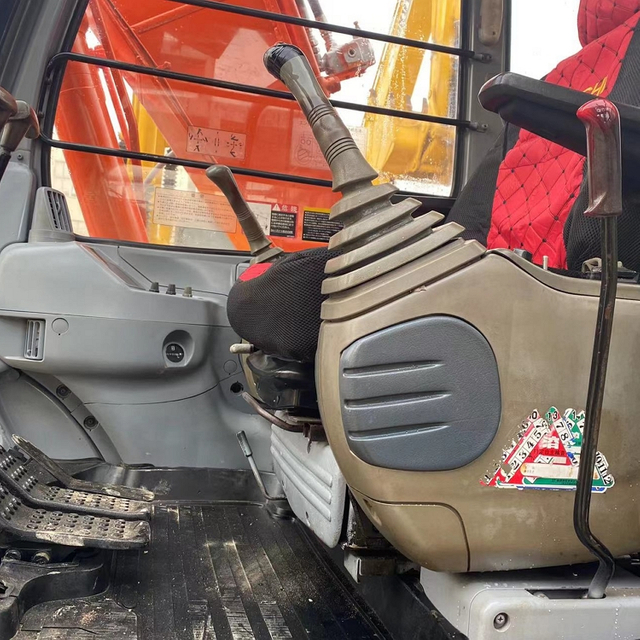 Used Hitachi EX120-5 Hydraulic Crawler Excavator