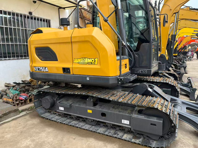XCMG XE75GA 7.5T Mini Used Excavator Efficient And Compact Flexible Operation Cost-Effective SecondHand Excavator Manufacturer