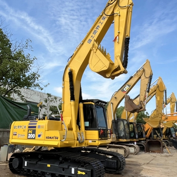 Wholesale Komatsu PC200-8N1 Second Hand 20 Ton Crawler Excavator Origin Japan Vendor
