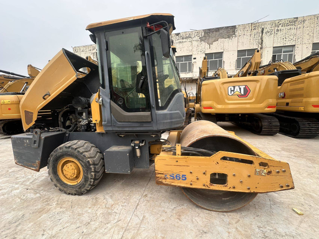 XS65 Used Road Roller Supplier