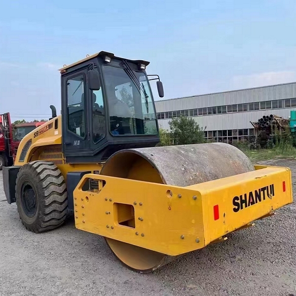 Used Shantui SD22 Crawler Roller